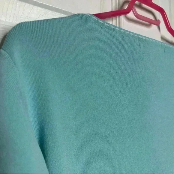 Nygard Collection Sweater Keyhole Neckline Blue & White Size Large - Picture 13 of 16